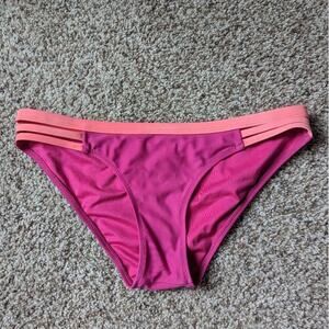 Volcom bikini bottoms, size Medium